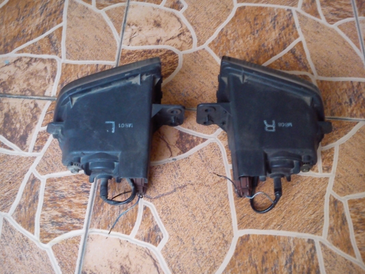 ไฟตัดหมอก NISSAN STANLEY ทรงปลายบดาบกลับด้าน