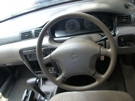 ขายด่วน Nissan Sunny B14 ปี 95 ลดราคาเป็น 39000 ครับ