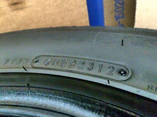 ล้อใหม่แกะกล่อง 15x7 พร้อมยางฟอเคน 12,000