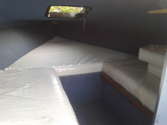 ขายเรือ Baylier 2.3 Capri พร้อม Trailer ขายเรือ Baylier 2.3 Capri พร้อม Trailer