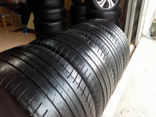 แม็กใหม่ 18"9.5-10.5 พร้อมยาง 235/40/18 275/35/18