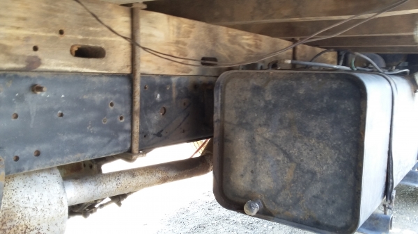 ขายหกล้อกลาง ISUZU NPR-115 แรงม้า เอฟหลัง มีสโลว์กลาง สภาพพร้อมใช้