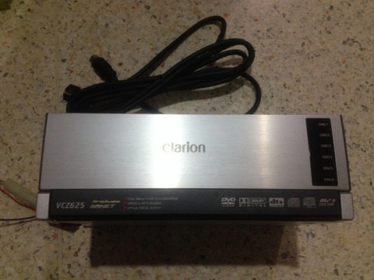 ตู้ DVD CLARION VCZ625 PROAUDIO 24BIT สภาพสวยๆสายคอลโทลครบ