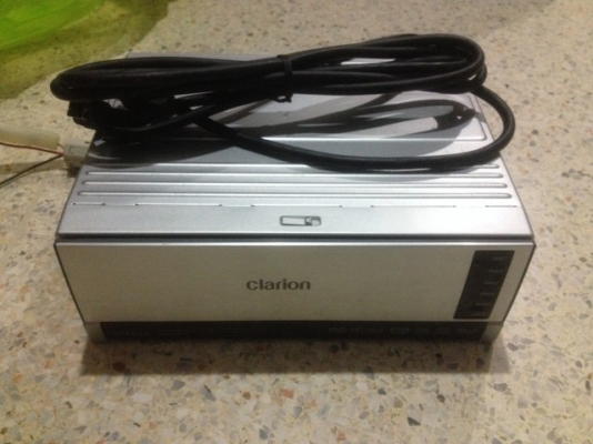 ตู้ DVD CLARION VCZ625 PROAUDIO 24BIT สภาพสวยๆสายคอลโทลครบ