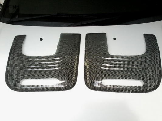 สคูปติดฝากระโปรงหน้า