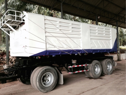 รถฮีโน่ 10 ล้อดั้ม 344 แรงม้า. ปี 56.  ( รถวิ่ง 22x,xxx กว่า กม. ) , ( ขาย แม่ , ลูก. )       สนใจติดต่อ  081 - 6079515