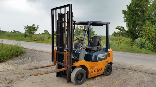 ขายด่วนรถยก TOYOTA 7FGยก1.5ตันเสาสูง3เมตรยางตันหน้าหลังรถนอกนำเข้ายังไม่เคยใช้งานในเมืองไทยเลย=รุ่นใหม่ขายถูกๆๆ