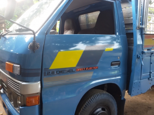 ลูกค้าบุรีรัมย์คุณวัชรินทร์รับรถกลับถึงบ้านเรียบร้อยแล้ว(ขอบคุณมากๆๆคับ....).(4BC2ฝาดำ ยอดนิยม)ประหยัดน้ำมันสุดๆ เครื่องแน่นๆ แห้ง แรงดีมาก แซสซีสวยๆตลอดเส้นไม่มีที่ติ ภายในเก๋งคอนโซนครบสวยๆ รถใช้งานประจำ พร้อมโอนทั่วไทย พร้อมใช้งานได้เลยไม่ต้องทำอะไรอ ลูกค้าบุรีรัมย์คุณวัชรินทร์รับรถกลับถึงบ้านเรียบร้อยแล้ว(ขอบคุณมากๆๆคับ....).(4BC2ฝาดำ ยอดนิยม)ประหยัดน้ำมันสุดๆ เครื่องแน่นๆ แห้ง แรงดีมาก แซสซีสวยๆตลอดเส้นไม่มีที่ติ ภายในเก๋งคอนโซนครบสวยๆ รถใช้งานประจำ พร้อมโอนทั่วไทย พร้อมใช้งานได้เลยไม่ต้องทำอะไรอ