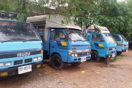 ลูกค้าบุรีรัมย์คุณวัชรินทร์รับรถกลับถึงบ้านเรียบร้อยแล้ว(ขอบคุณมากๆๆคับ....).(4BC2ฝาดำ ยอดนิยม)ประหยัดน้ำมันสุดๆ เครื่องแน่นๆ แห้ง แรงดีมาก แซสซีสวยๆตลอดเส้นไม่มีที่ติ ภายในเก๋งคอนโซนครบสวยๆ รถใช้งานประจำ พร้อมโอนทั่วไทย พร้อมใช้งานได้เลยไม่ต้องทำอะไรอ ลูกค้าบุรีรัมย์คุณวัชรินทร์รับรถกลับถึงบ้านเรียบร้อยแล้ว(ขอบคุณมากๆๆคับ....).(4BC2ฝาดำ ยอดนิยม)ประหยัดน้ำมันสุดๆ เครื่องแน่นๆ แห้ง แรงดีมาก แซสซีสวยๆตลอดเส้นไม่มีที่ติ ภายในเก๋งคอนโซนครบสวยๆ รถใช้งานประจำ พร้อมโอนทั่วไทย พร้อมใช้งานได้เลยไม่ต้องทำอะไรอ