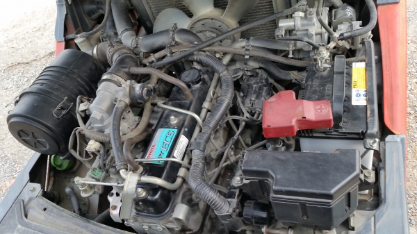 ขายด่วนรถยก TOYOTA 8FGยก1.5ตันเสาสูง3เมตรยางตันหน้าหลังรถนอกนำเข้ายังไม่เคยใช้งานในเมืองไทยเลยรุ่นใหม่สุดๆขายถูกๆๆ