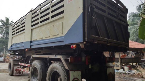 รถอีซูซุ 10 ล้อดั้ม FXZ 360 แรงม้า. ปี 54 , ( ขายแม่ , ลูก. ) , ( รถวิ่ง 11x,xxx กม. )    สนใจติดต่อ  081 - 6079515