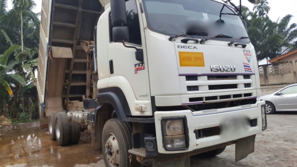 รถอีซูซุ 10 ล้อดั้ม FXZ 360 แรงม้า. ปี 54 , ( ขายแม่ , ลูก. ) , ( รถวิ่ง 11x,xxx กม. )    สนใจติดต่อ  081 - 6079515