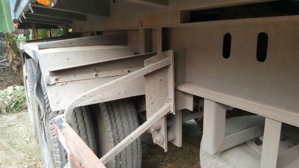 รถอีซูซุ 10 ล้อดั้ม FXZ 360 แรงม้า. ปี 54 , ( ขายแม่ , ลูก. ) , ( รถวิ่ง 11x,xxx กม. )    สนใจติดต่อ  081 - 6079515