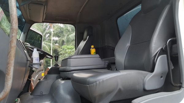 รถอีซูซุ 10 ล้อดั้ม FXZ 360 แรงม้า. ปี 54 , ( ขายแม่ , ลูก. ) , ( รถวิ่ง 11x,xxx กม. )    สนใจติดต่อ  081 - 6079515