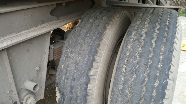 รถอีซูซุ 10 ล้อดั้ม FXZ 360 แรงม้า. ปี 54 , ( ขายแม่ , ลูก. ) , ( รถวิ่ง 11x,xxx กม. )    สนใจติดต่อ  081 - 6079515