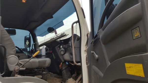 รถอีซูซุ 10 ล้อดั้ม FXZ 360 แรงม้า. ปี 54 , ( ขายแม่ , ลูก. ) , ( รถวิ่ง 11x,xxx กม. )    สนใจติดต่อ  081 - 6079515