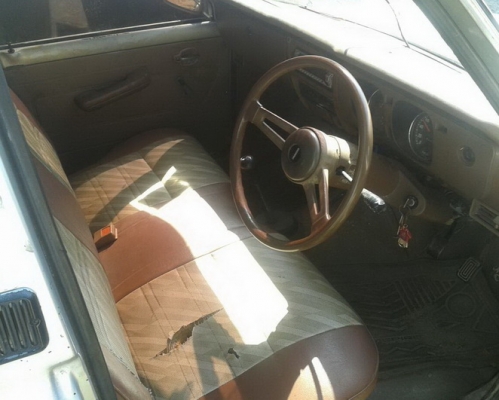 เจ้ามาสด้า Familia ตัวน้อย เจ้ามาสด้า Familia ตัวน้อย