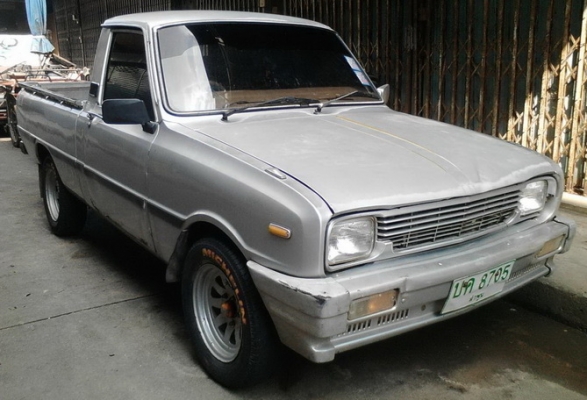 เจ้ามาสด้า Familia ตัวน้อย เจ้ามาสด้า Familia ตัวน้อย