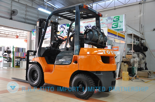 ขายรถโฟล์คลิฟท์มือสอง TOYOTA รุ่น 7FG20 ราคา xxx,xxx บาท นำเข้าจากประเทศญี่ปุ่น 100\% ไม่เคยใช้งานในไทย