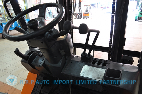 ขายรถโฟล์คลิฟท์มือสอง TOYOTA รุ่น 7FG20 ราคา xxx,xxx บาท นำเข้าจากประเทศญี่ปุ่น 100\% ไม่เคยใช้งานในไทย
