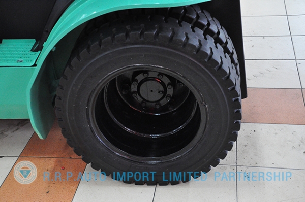 ขายรถโฟล์คลิฟท์มือสอง MITSUBISHI  รุ่น KFD25T  ราคา 425,000 บาท นำเข้าจากประเทศญี่ปุ่น 100\% ไม่เคยใช้งานในประเทศไทย