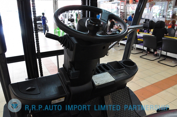 ขายรถโฟล์คลิฟท์มือสอง TOYOTA รุ่น 8FG20 ราคา xxx,xxx บาท นำเข้าจากประเทศญี่ปุ่น 100\% ไม่เคยใช้งานในไทย