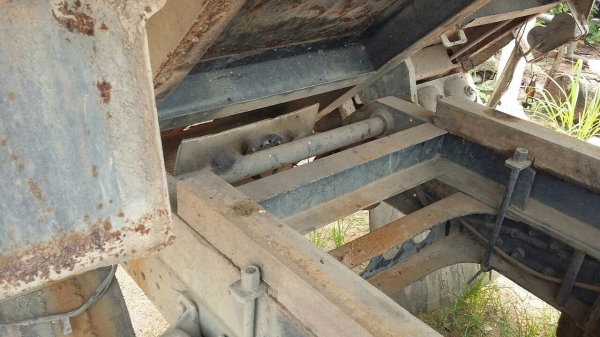 รถอีซูซุ 6 ล้อดั้ม 195 แรงม้า. ( รถประกอบ. )    สนใจติดต่อ  081 - 6079515