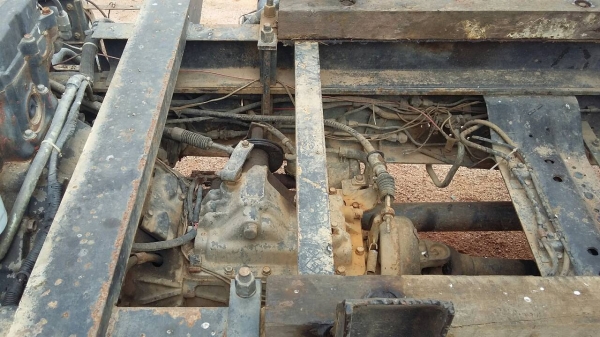 รถอีซูซุ 6 ล้อดั้ม 195 แรงม้า. ( รถประกอบ. )    สนใจติดต่อ  081 - 6079515