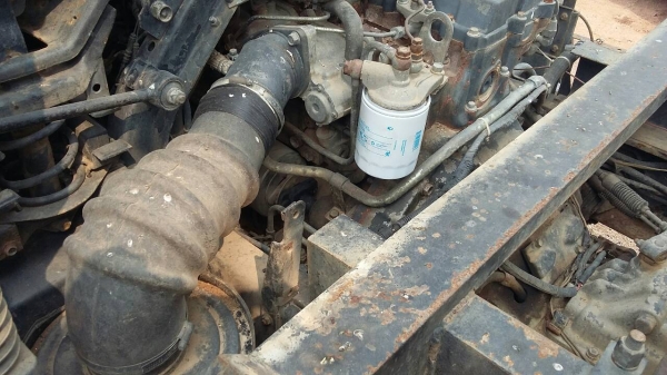 รถอีซูซุ 6 ล้อดั้ม 195 แรงม้า. ( รถประกอบ. )    สนใจติดต่อ  081 - 6079515