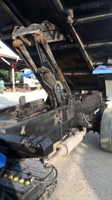 6ล้ออีซุซุดั้มพ์