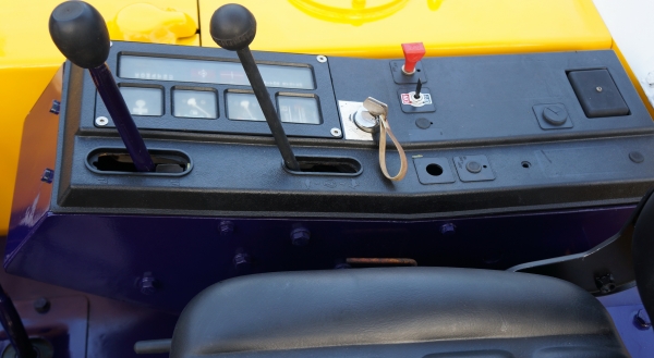 ขายรถขุด KOMUTSU PC30-6 เก่าญี่ปุ่น พร้อมใช้