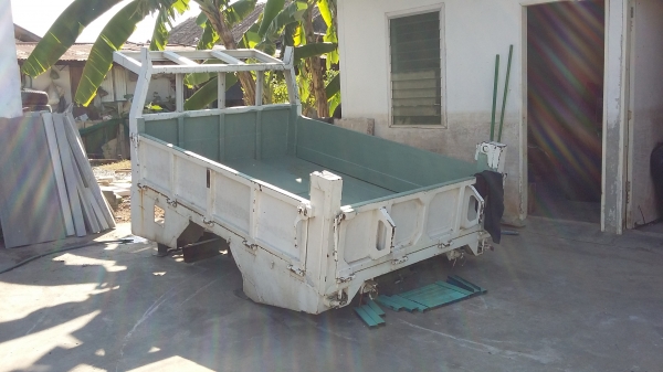 กระบะดั้ม