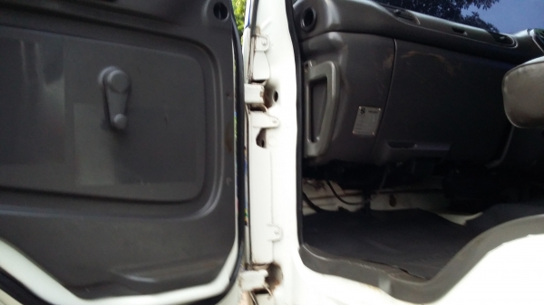 ขายสิบล้อสองเพลา ดั๊ม 320 อีซูซุเดก้า สนใจ 081 7368589