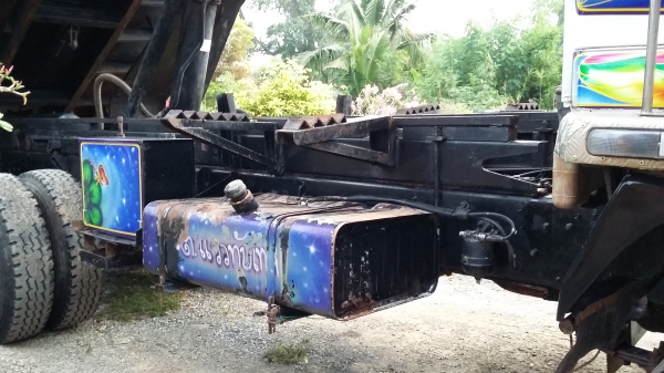 ขายสิบล้อสองเพลา ดั๊ม 320 อีซูซุเดก้า สนใจ 081 7368589