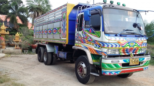 ขายสิบล้อสองเพลา ดั๊ม 320 อีซูซุเดก้า สนใจ 081 7368589