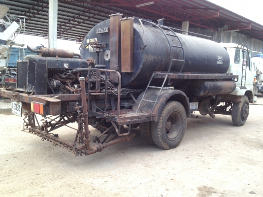 ขายรถ 6 ล้อ สเปร์ยาง  เล่มทะเบียนพร้อมโอน (แถมไม้กวาด+โรยหิน รวม3 รายการ