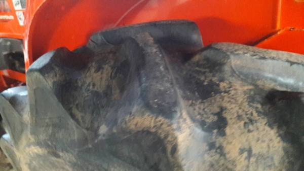 รถคูโบต้าL3608อุปกรณ์ครบปี56เหมือนรถใหม่1100ชมสวยมากครับหาอยู่ไม่ผิดหวัง 345000