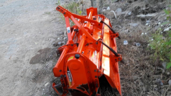 รถคูโบต้าL3608อุปกรณ์ครบปี56เหมือนรถใหม่1100ชมสวยมากครับหาอยู่ไม่ผิดหวัง 345000