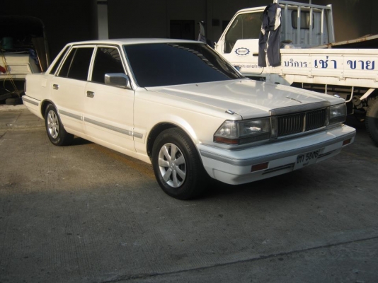 ขายถูก รถคลาสสิค VIP  NISSAN CEDRIC  Y30