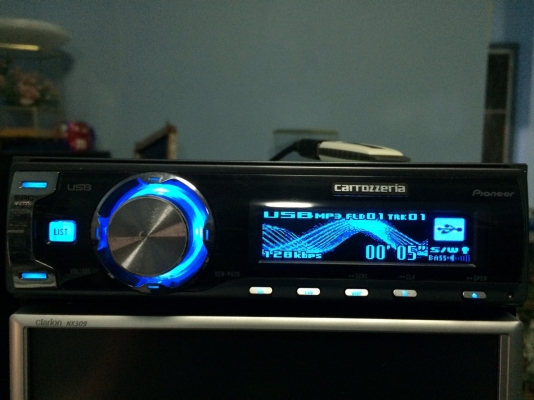 Pioneer DEH-P620 รุ่นใหญ่ USB Ipod MP3-RW CD-RW AUX ปรีเอ้า2ชุด หน้าจดสไลด์ไฟฟ้า กราฟฟิก EQ7แบน คุมกล่องCD มือ2 ญี่ปุ่น