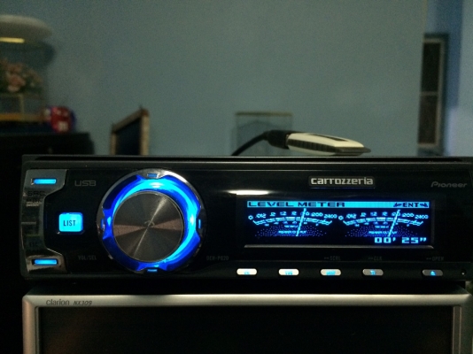 Pioneer DEH-P620 รุ่นใหญ่ USB Ipod MP3-RW CD-RW AUX ปรีเอ้า2ชุด หน้าจดสไลด์ไฟฟ้า กราฟฟิก EQ7แบน คุมกล่องCD มือ2 ญี่ปุ่น