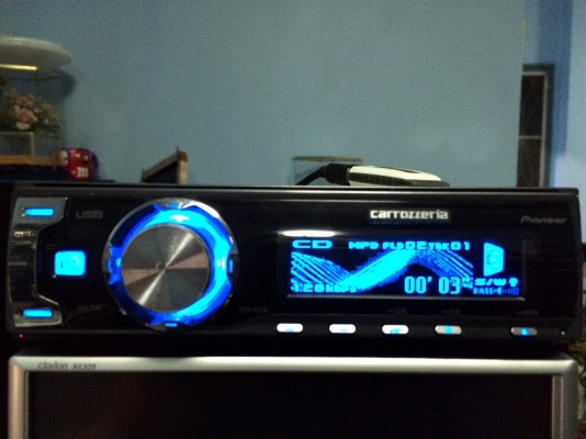 Pioneer DEH-P620 รุ่นใหญ่ USB Ipod MP3-RW CD-RW AUX ปรีเอ้า2ชุด หน้าจดสไลด์ไฟฟ้า กราฟฟิก EQ7แบน คุมกล่องCD มือ2 ญี่ปุ่น