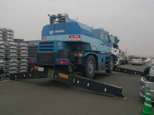 ขาย TADANO TR250M-6 สภาพสวยพร้อมใช้ นำเข้าจาก JAPAN สนใจติดต่อ อำพล 090-9694506, 080-3031241 ขาย TADANO TR250M-6 สภาพสวยพร้อมใช้ นำเข้าจาก JAPAN สนใจติดต่อ อำพล 090-9694506, 080-3031241