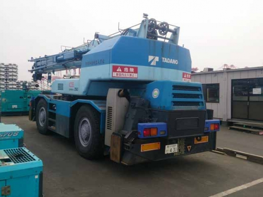 ขาย TADANO TR250M-6 สภาพสวยพร้อมใช้ นำเข้าจาก JAPAN สนใจติดต่อ อำพล 090-9694506, 080-3031241 ขาย TADANO TR250M-6 สภาพสวยพร้อมใช้ นำเข้าจาก JAPAN สนใจติดต่อ อำพล 090-9694506, 080-3031241