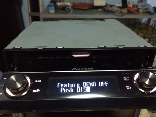 Pioneer DEH-P80RSII รุ่นท็อป MP3 CD FMคลื่นไทย ปรีเอ้า3ชุด EQ16แบน Prosecer คุมกล่องCD พร้อมรีโมท ครบทุกอย่างยกเว้นกล่อง สภาพสวย มือ2