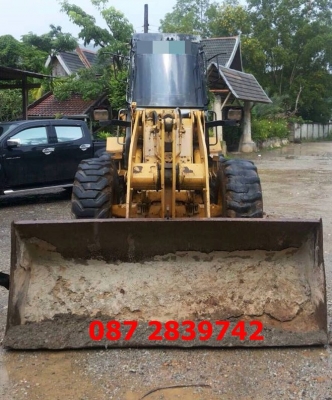 ขายรถตักล้อยาง CAT 910 E