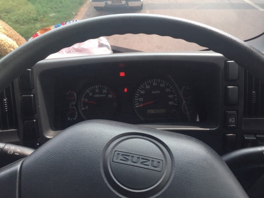 ขายดาวน์หัวลากหางพื้นเรียบ22ล้อ ISUZU MP1GXZ77N8T เครื่อง360แรงม้า กับSMM3เพลาแท้ ปี55 สนใจโทร 081-9