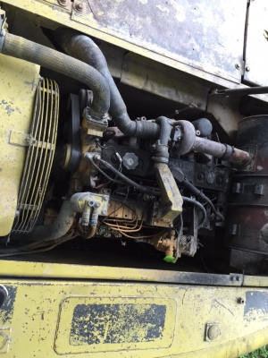 รถขุดPC200-6..ซีเรียลสูง95095 ไฟฟ้ามี เล่มทะเบียนพร้อม..เฟมสวย โซ่ใช้ได้