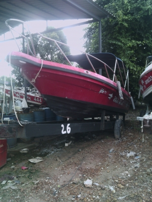 ขายเรือ 21 ฟุตเครื่อง 85 แรง