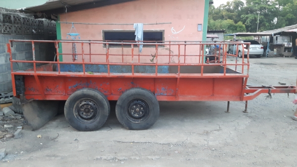 ขายเทนเลอร์ล้อเรียงตามสภาพครับ ตอนนี้เก็บสีให่มแล้ว22000